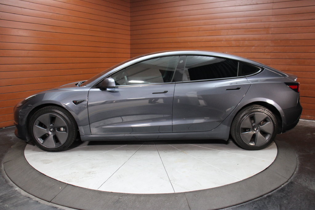 Used 2021 Tesla Model 3 Standard Range Plus RWD image 27