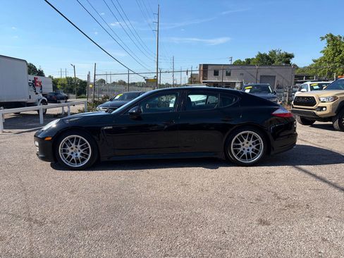 Used 2011 Porsche Panamera 4 AWD/4WD image 9