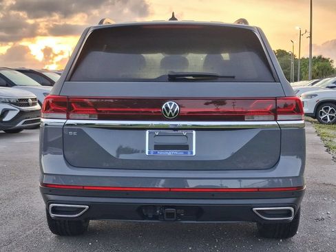 New 2026 Volkswagen Atlas SE FWD image 4