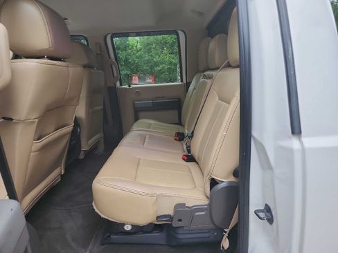 Used 2012 Ford F250 Lariat w/ Lariat Ultimate Pkg AWD/4WD image 34