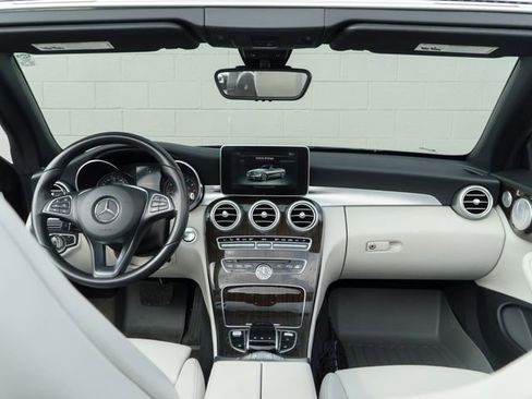 Used 2017 Mercedes-Benz C 300 4MATIC Cabriolet image 21