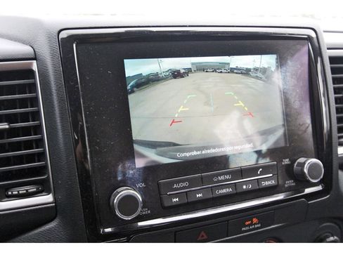 Used 2022 Nissan Frontier SV image 20