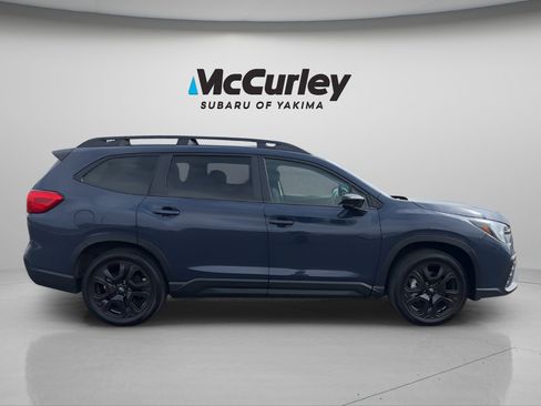 Certified 2025 Subaru Ascent Bronze Edition AWD/4WD image 6
