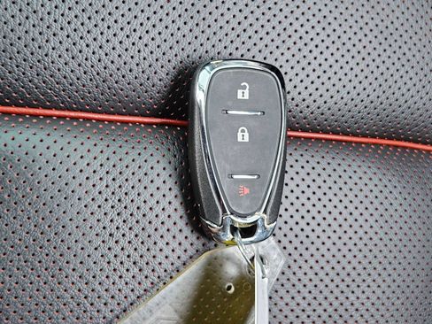 Used 2025 Chevrolet Blazer RS w/ Driver Confidence II Package image 31