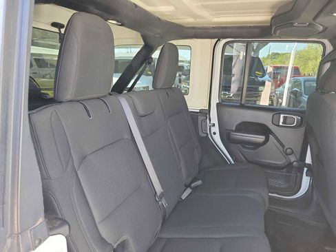 Used 2021 Jeep Wrangler Unlimited Sport image 13