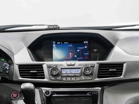 Used 2015 Honda Odyssey Touring image 14