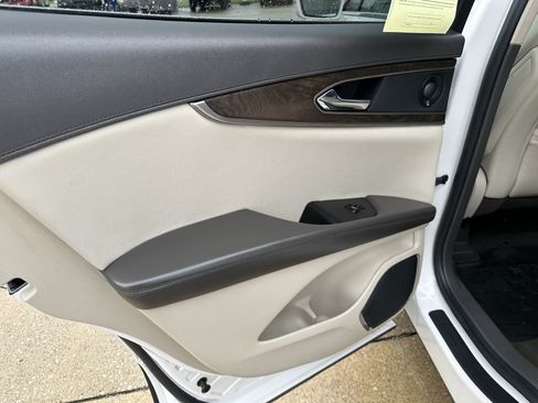 Used 2019 Lincoln Nautilus Reserve AWD/4WD image 8