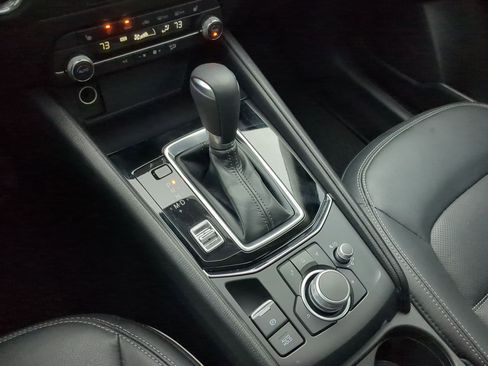 Used 2025 MAZDA CX-5 AWD 2.5 S w/ Preferred Package image 19