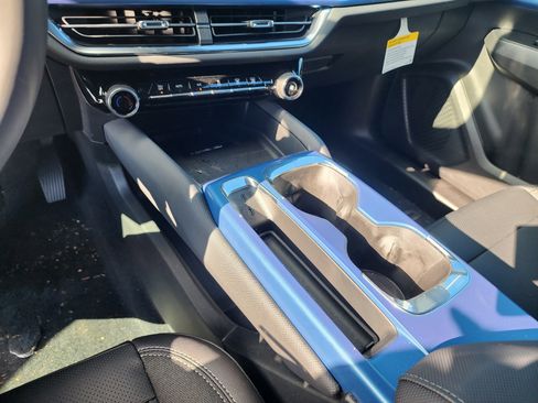 New 2026 Chevrolet Equinox EV LT image 33
