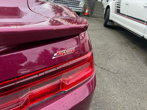 Used 2014 Chevrolet Camaro SS w/ RS Package image 9