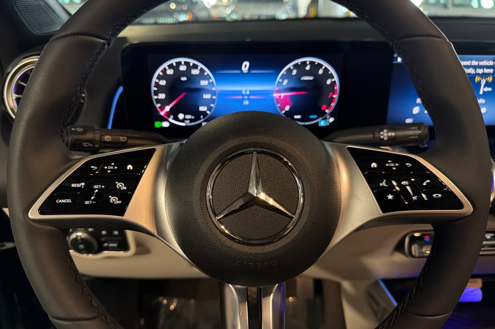 New 2026 Mercedes-Benz GLB 250 4MATIC image 22