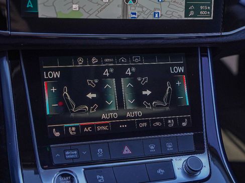 Used 2022 Audi Q8 Premium Plus w/ Premium Plus Package image 17