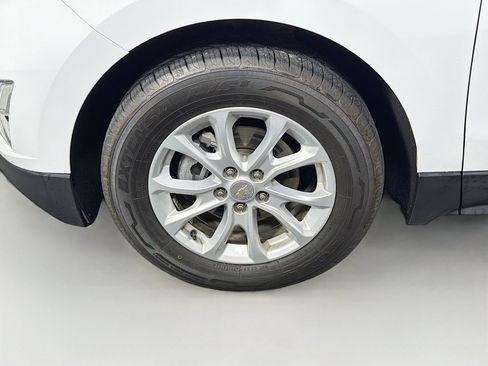 Used 2019 Chevrolet Equinox LS w/ LS Convenience Package image 30