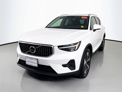 Used 2023 Volvo XC40 B5 Plus w/ Protection Package Premier