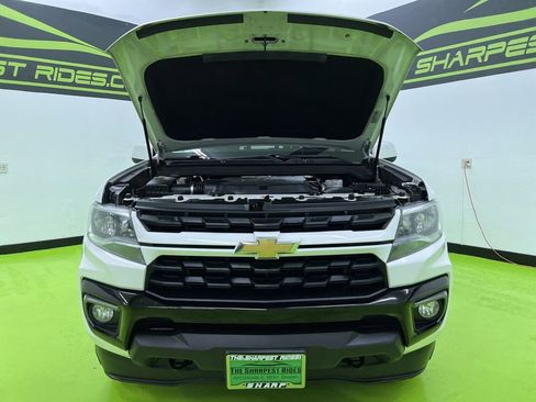 Used 2022 Chevrolet Colorado LT w/ Safety Package AWD/4WD image 4