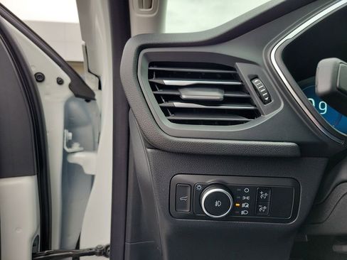 New 2026 Ford Escape Platinum w/ Premium Technology Package image 21