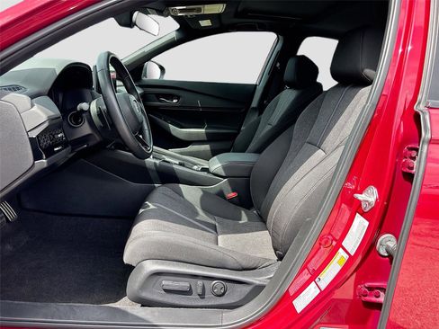Certified 2024 Honda Accord Sport image 22