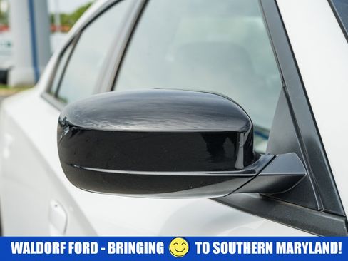 Used 2023 Dodge Charger SXT image 11