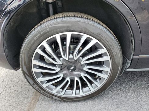 Used 2021 Lincoln Corsair Reserve w/ Equipment Group 201A image 44