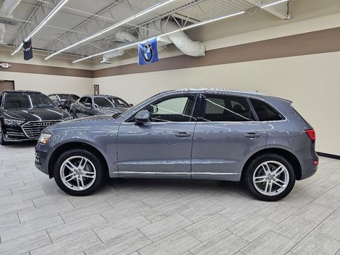 Used 2016 Audi Q5 2.0T Premium Plus w/ Technology Package AWD/4WD image 9