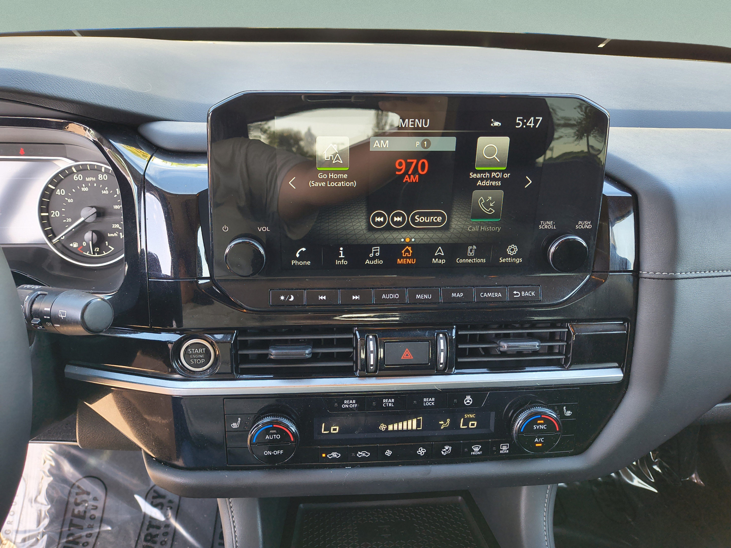 Certified 2024 Nissan Pathfinder SL w/ SL Premium Package FWD image 28