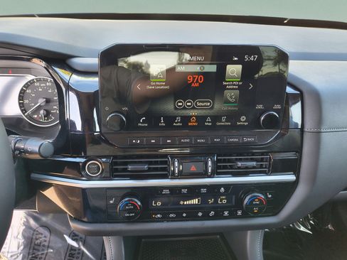 Certified 2024 Nissan Pathfinder SL w/ SL Premium Package FWD image 28