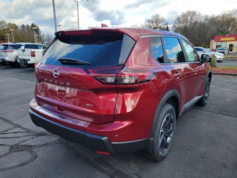 New 2026 Nissan Rogue SV image 3