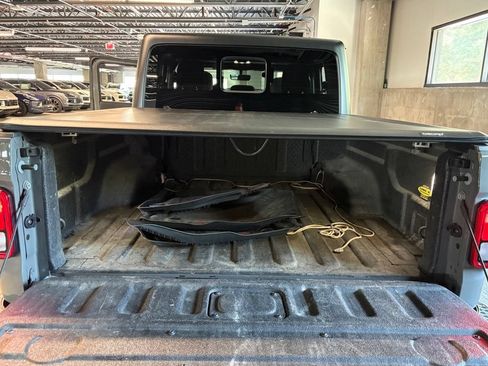 Used 2023 Jeep Gladiator Mojave w/ Cold Weather Group AWD/4WD image 28