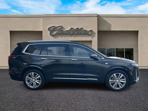 Certified 2024 Cadillac XT6 Premium Luxury w/ Platinum Package image 2
