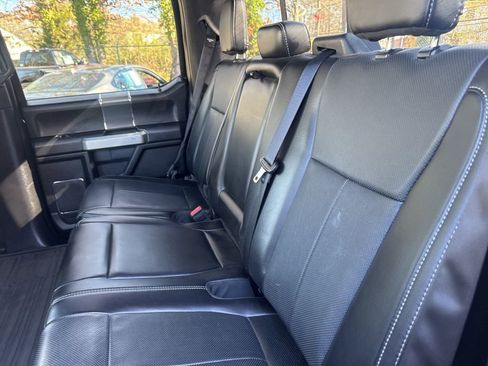 Used 2018 Ford F150 Lariat w/ Equipment Group 502A Luxury image 26