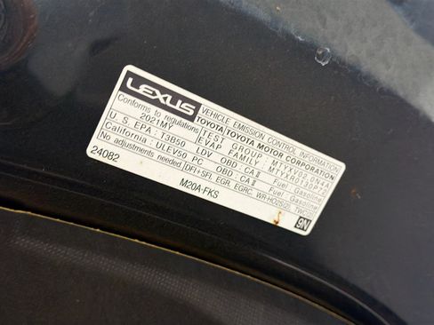 Used 2021 Lexus UX 200 w/ Accessory Package (Z1) FWD image 17