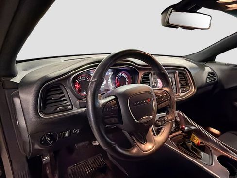 Used 2017 Dodge Challenger R/T w/ Blacktop Package image 9