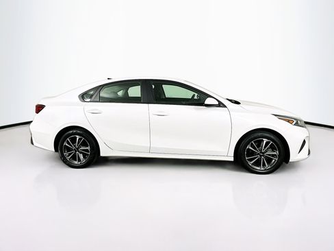 Used 2024 Kia Forte LXS FWD image 10
