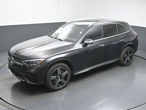 New 2026 Mercedes-Benz GLC 300 image 48
