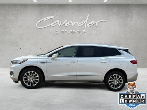 Used 2020 Buick Enclave Essence w/ Sound and Sites Package FWD image 13