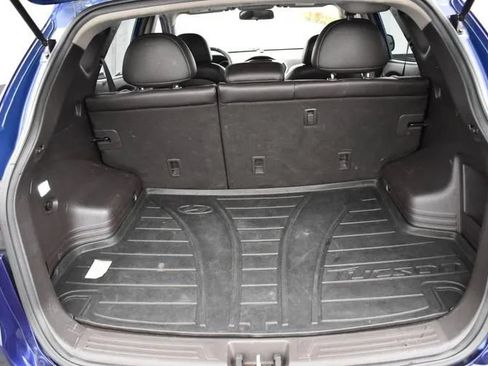 Used 2011 Hyundai Tucson GLS FWD image 16