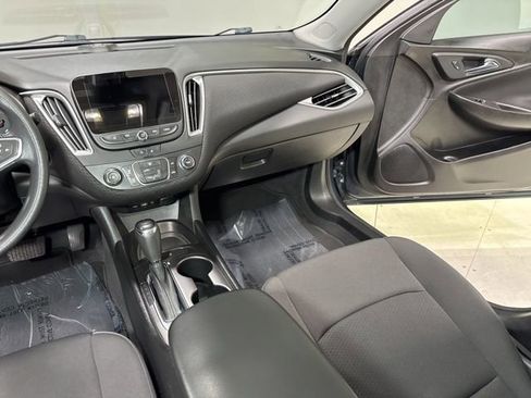 Used 2020 Chevrolet Malibu LS FWD image 16