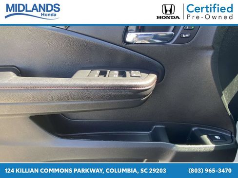 Certified 2025 Honda Ridgeline Black Edition image 16