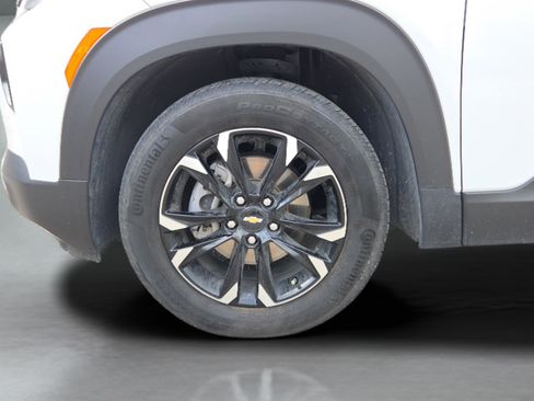 Used 2023 Chevrolet TrailBlazer LT image 9