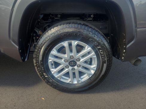 Used 2025 Toyota Tundra SR5 AWD/4WD image 11
