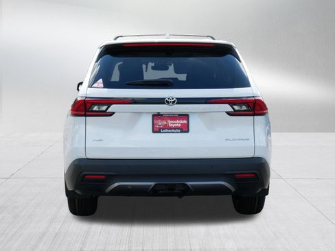 Certified 2024 Toyota Grand Highlander AWD image 6