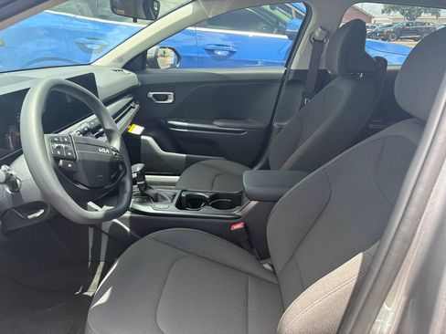 New 2026 Kia K4 FWD image 11