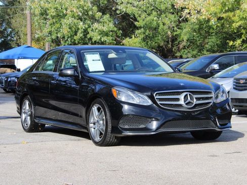 Used 2014 Mercedes-Benz E 350 Sedan image 1