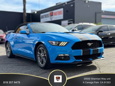 Used 2017 Ford Mustang Premium image 51