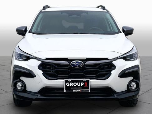 Used 2024 Subaru Crosstrek 2.5i Limited w/ Crosstrek Mirror Package AWD/4WD image 4
