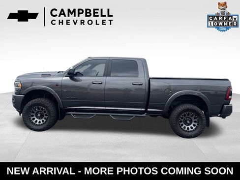 Used 2022 RAM 2500 Laramie w/ Night Edition AWD/4WD image 2