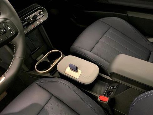 Certified 2025 MINI Cooper S image 22