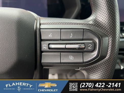 Used 2023 Chevrolet Colorado W/T image 23