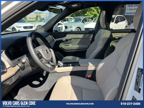 Used 2026 Volvo XC90 B6 Plus w/ Protection Package Premier AWD/4WD image 16