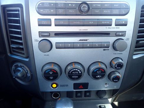 Used 2005 Nissan Armada LE w/ (U01) Technology Pkg (LE) image 24
